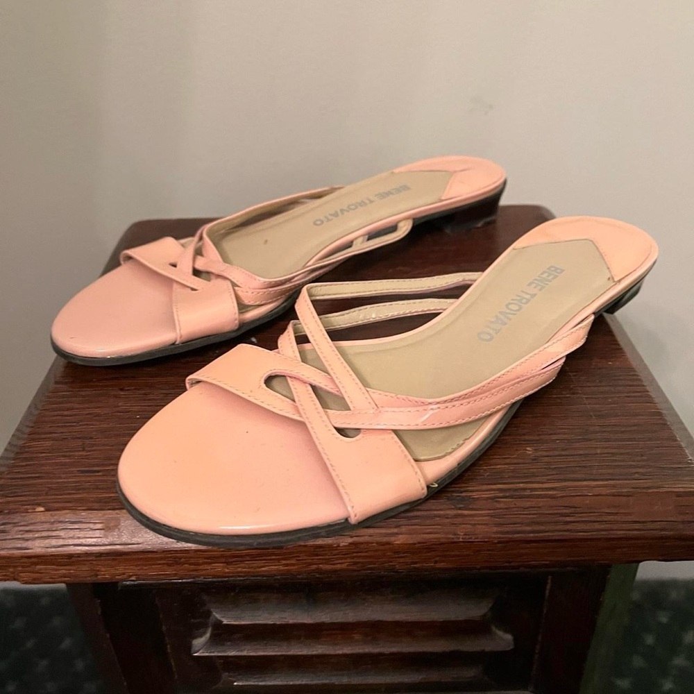 Y2K Bene Trovato Pink Patent Leather Criss Cross Sandals
